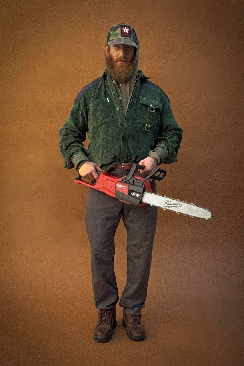 Не можем пройти мимо бренда Phipps. Коллекции выглядят так, будто их достали из гардероба тех сам…